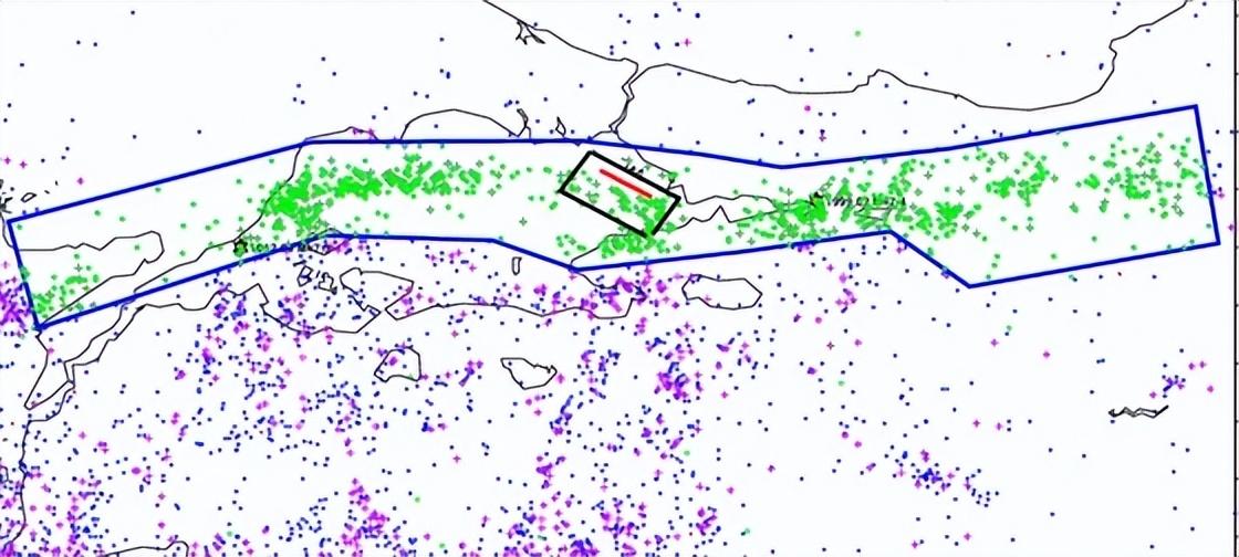 伊斯坦布尔发生马尔马拉海地震，目前没有人员伤亡报告