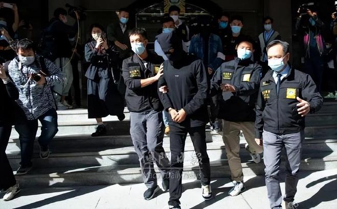 警方在象牙海岸从人口贩卖骗局中救出33名西非人