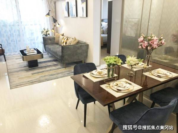 泰国官员缴获了200多吨从美国非法进口的电子垃圾