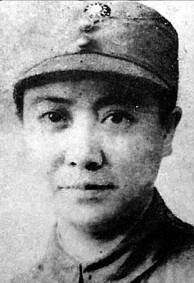 清教徒评论：胡兰，边界和破碎的物品