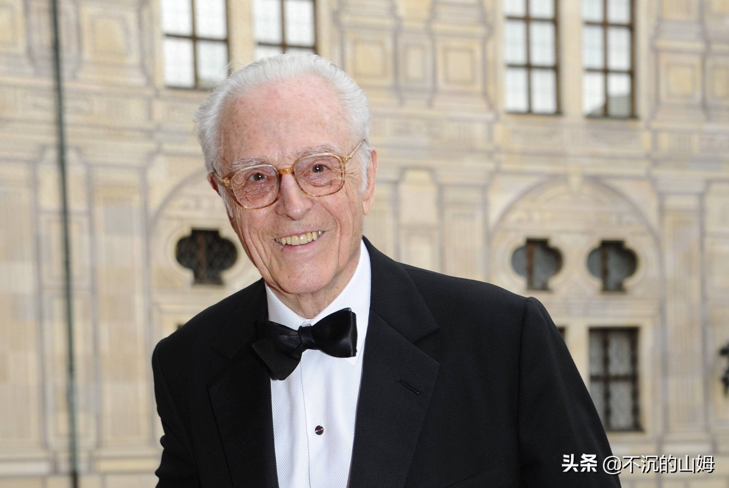 维勒诺伊去世：法国饶舌歌手在音乐会前31小时去世，悼念之声纷至沓来
