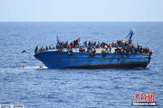 8名移民在吉布提海岸死亡，联合国展开救援行动